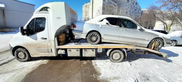 Эвакуатор в зимнее время